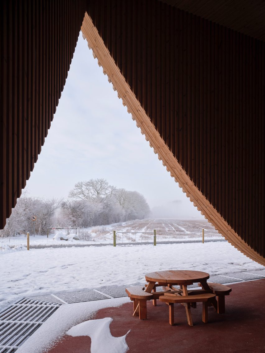 Ishøj Theatre by Svendborg Architects and Wohlert Arkitekter
