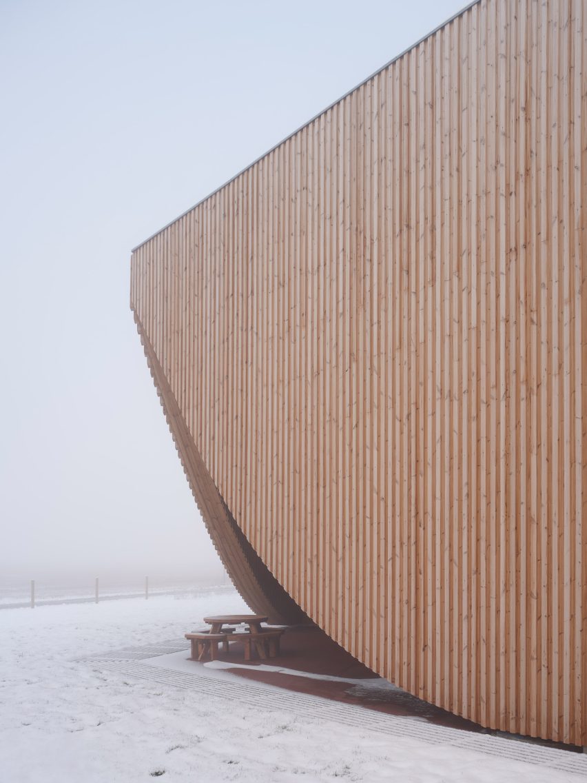 Ishøj Theatre by Svendborg Architects and Wohlert Arkitekter