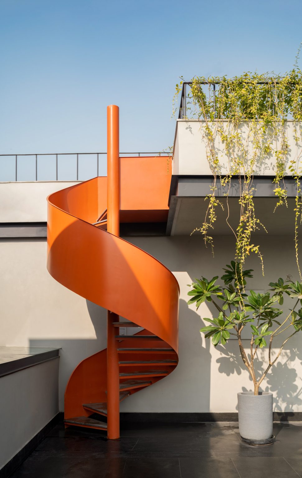 Interiors of The Art House New Delhi by Spaces Architects @KA