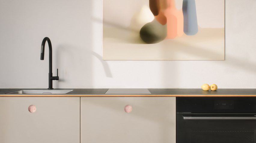 Tiny Kitchen Green Line by Neuvermoebelt