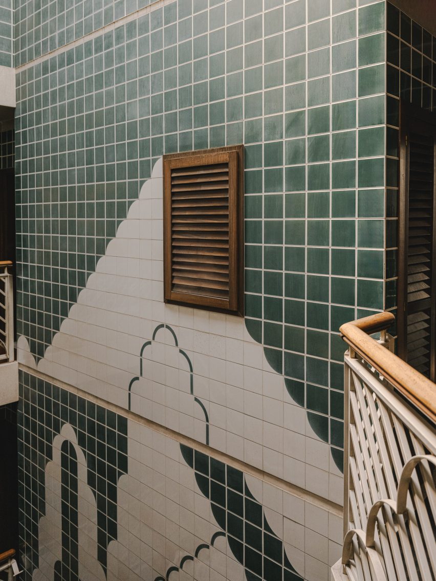 Turo Park Sigla Studio halway