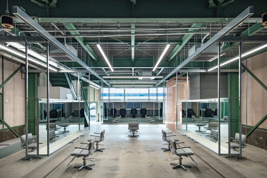 Unravel hair salon by Atelier Write