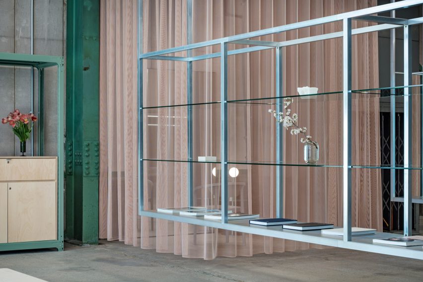 Unravel hair salon by Atelier Write