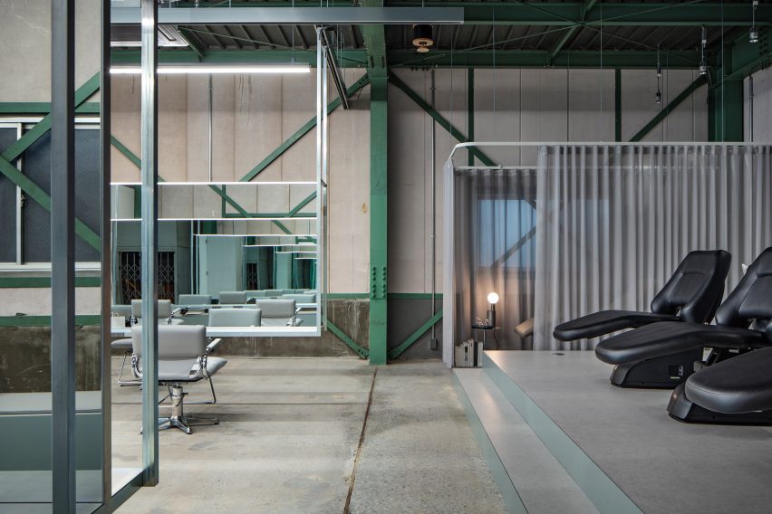 Unravel hair salon by Atelier Write