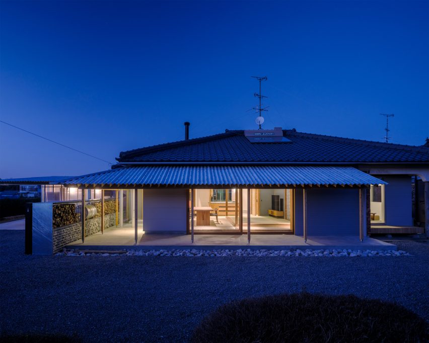House in Miyakonojo by YNAS