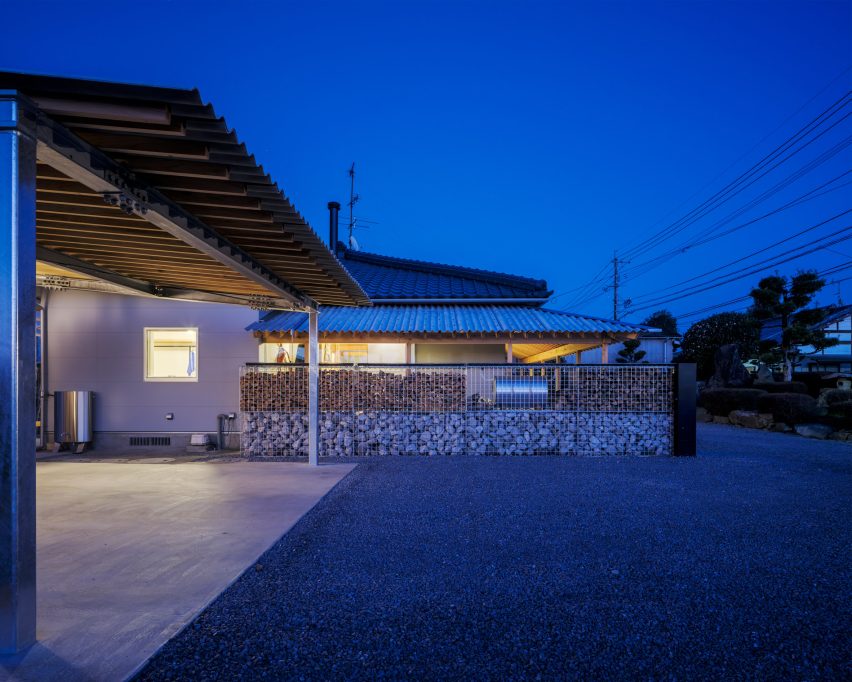 House in Miyakonojo by YNAS