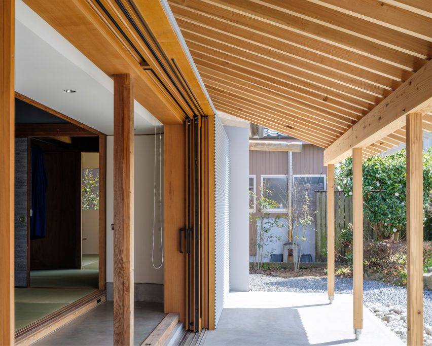 House in Miyakonojo by YNAS