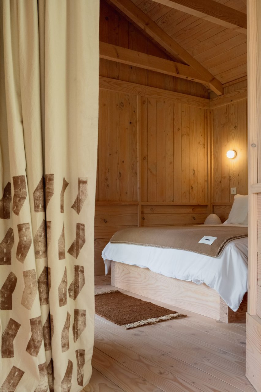 Yogi's Cabin by Built Works