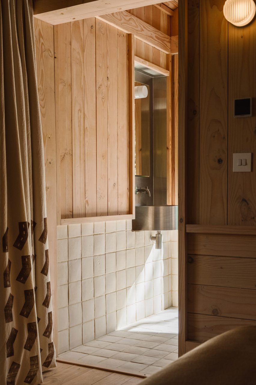 Yogi's Cabin by Built Works