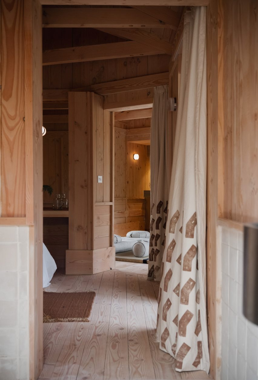 Yogi's Cabin by Built Works
