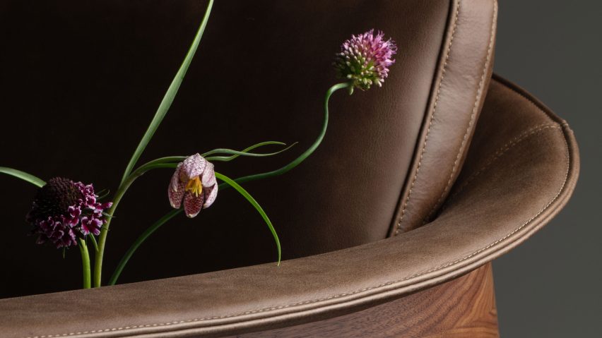 Photo of flowers on a chair