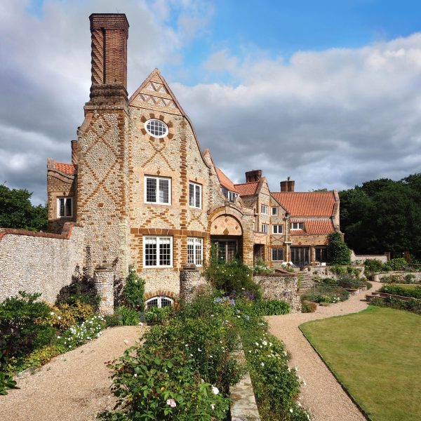 Arts and Crafts Houses