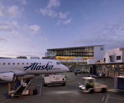 Seattle-Tacoma International Airport expansion