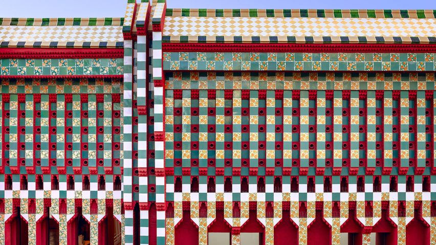 Casa Vicens by Antoni Gaudí