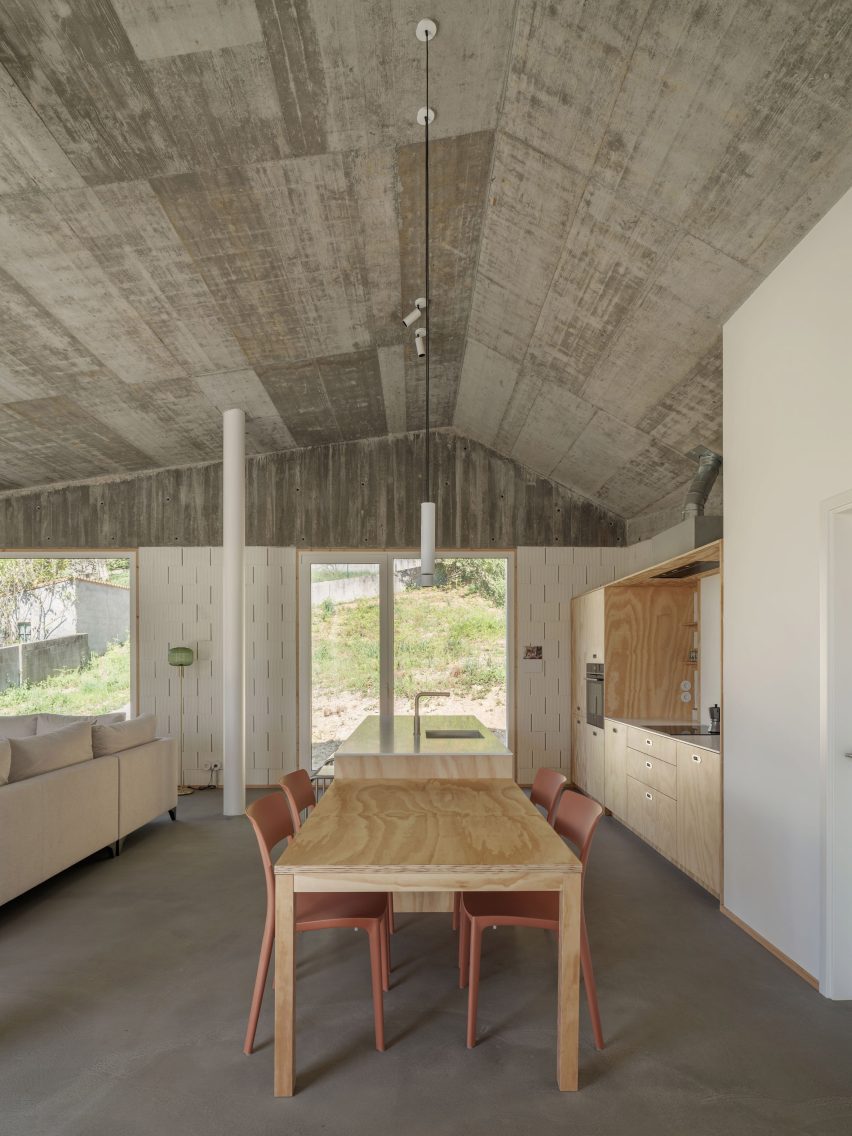 Cecebre House by Sinaldaba