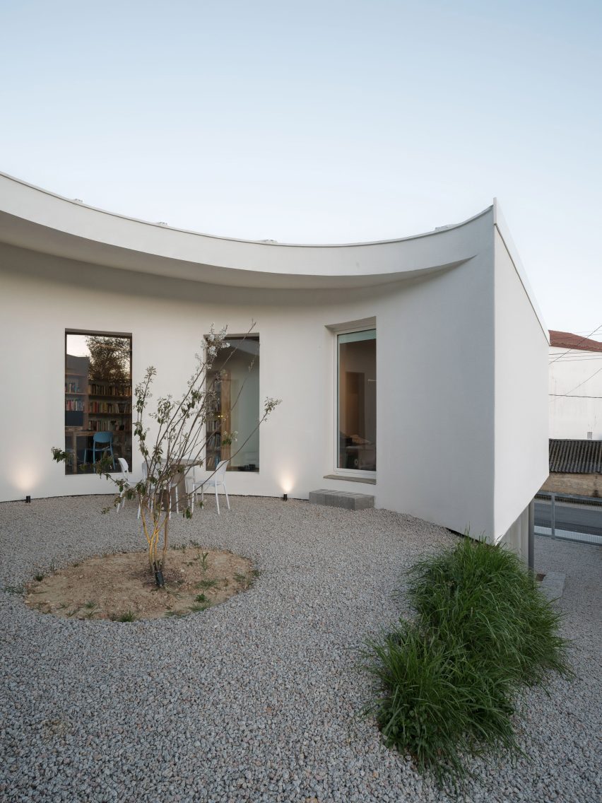 Cecebre House by Sinaldaba