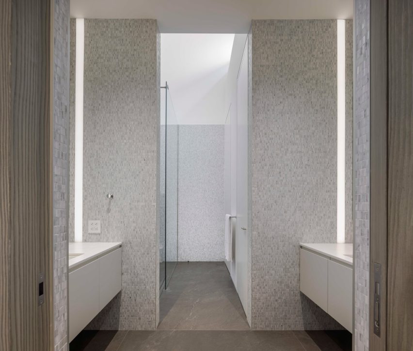 Chatham Residence by Desai Chia