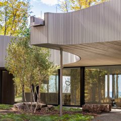Chatham Residence in Upstate New York by Desai Chia