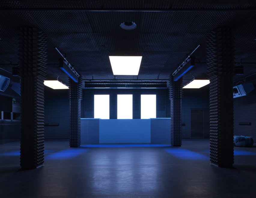 El Cubo at Spook nightclub by Clap Studio