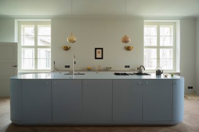 Country house in Brandenburg, Germany by Ænsemble