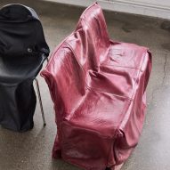 Crude seating