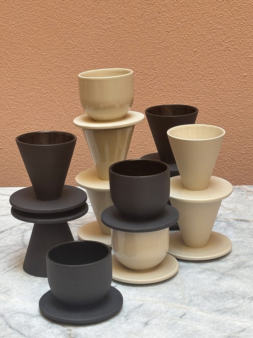 Cups by Sari Rikken and Giulia Cosenza