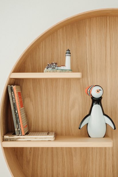 Circular wooden shelf