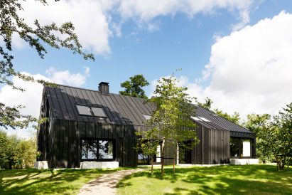 Longhouse Farm exterior