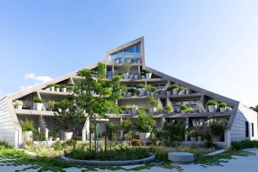 La Vallée Verte housing by MVRDV