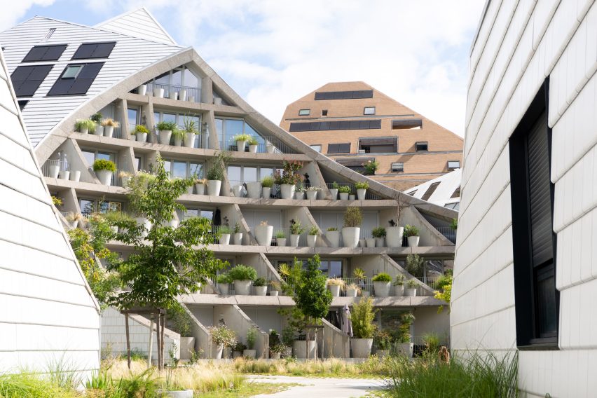La Vallée Verte housing by MVRDV