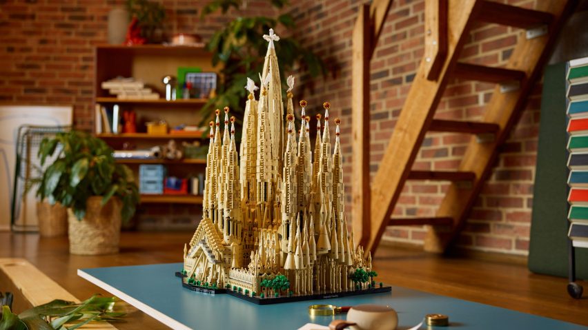 Lego reveals Sagrada Familia set to celebrate Gaudí centenary, comments update