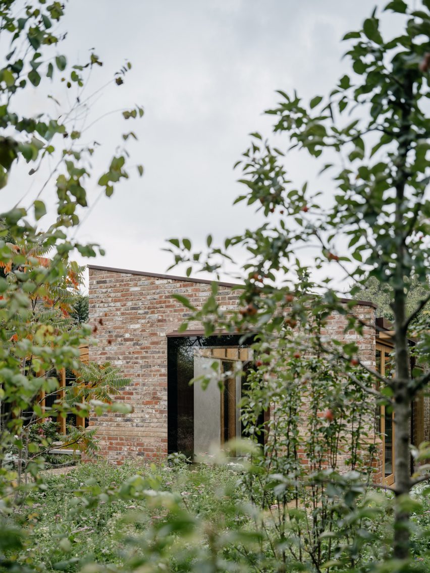 Muttram Veedu by Will Gamble Architects
