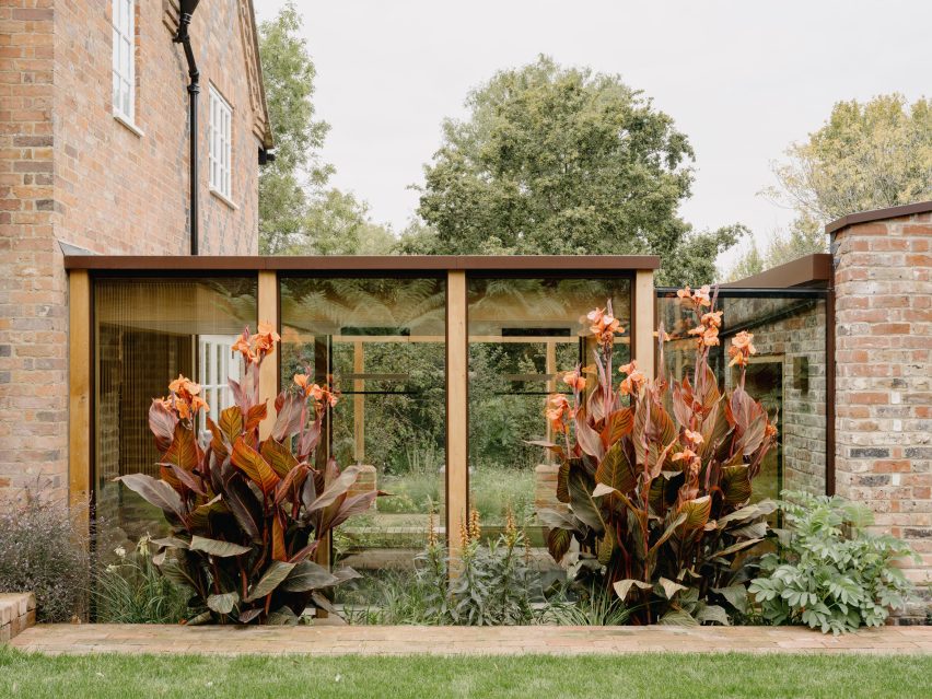 Muttram Veedu by Will Gamble Architects