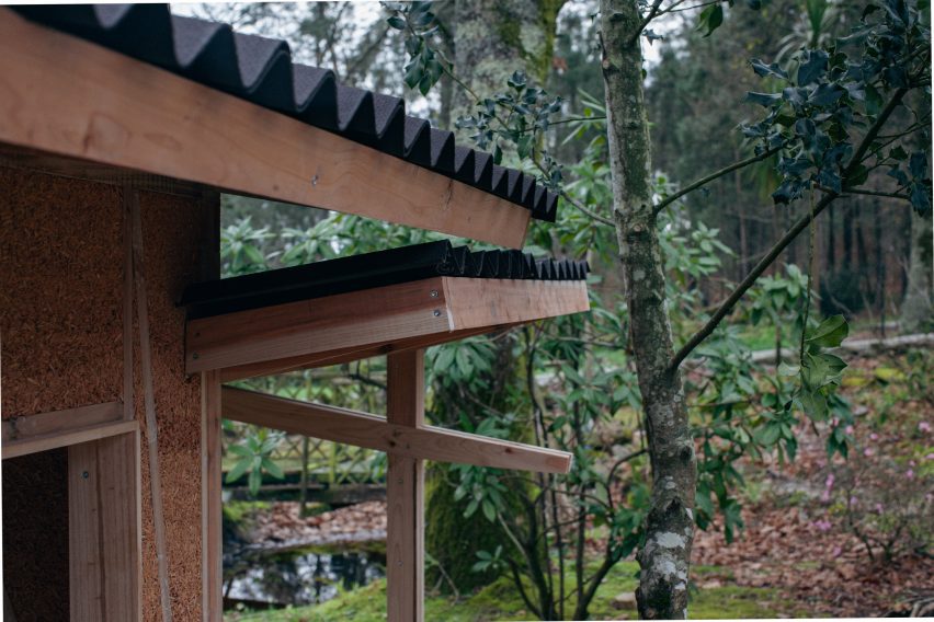 Pestana Chicken Coop by Ricardo Leal