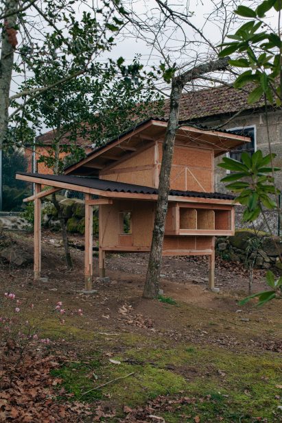 Hempcrete and wood structure