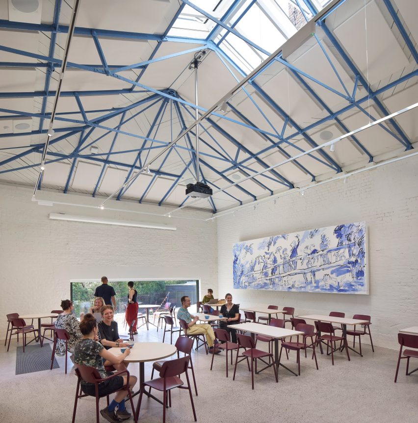 Quentin Centre for Illustration by Tim Ronalds Architects