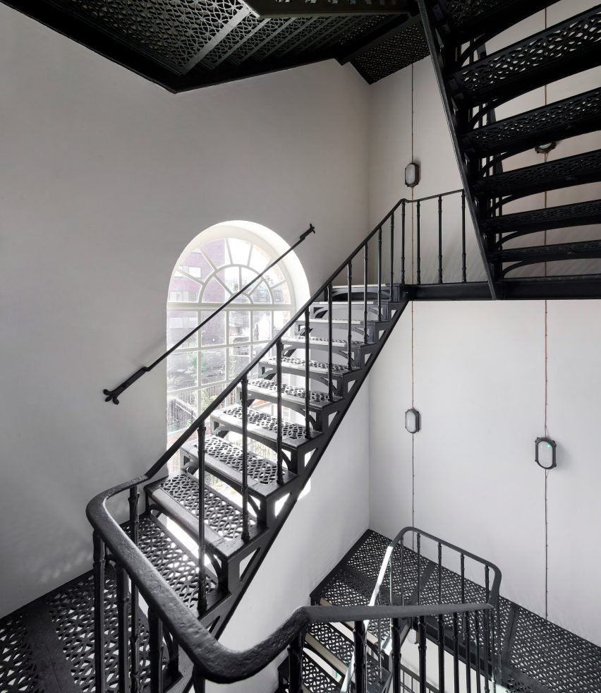 Quentin Centre for Illustration by Tim Ronalds Architects