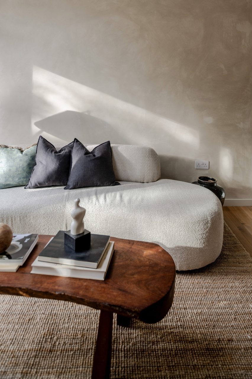 Radnor Road infill house by Wright Office