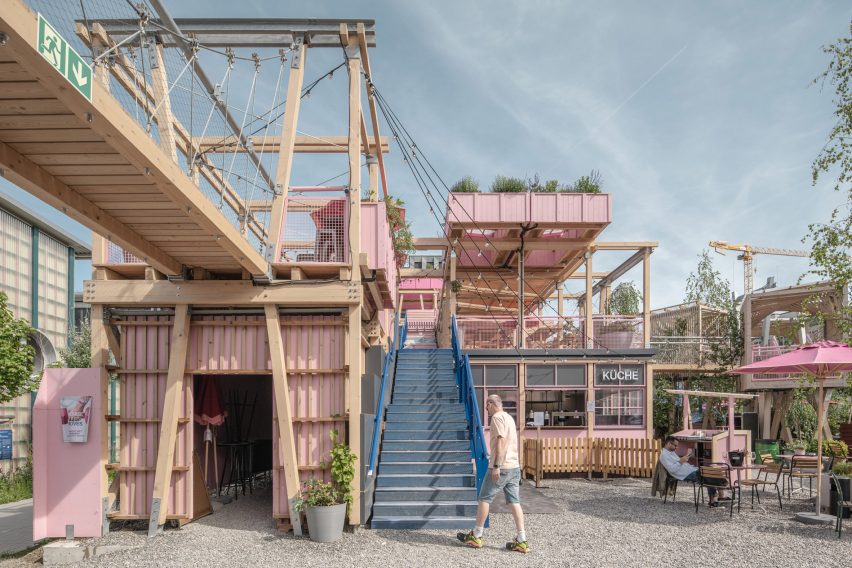 Hello Wood Remise Rosa Zurich