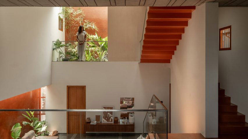 Splitscape Residence by SpaceDNA