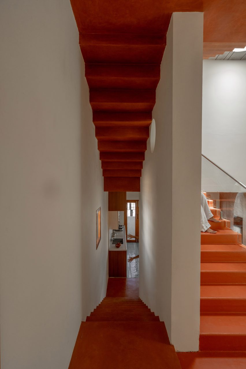 Splitscape Residence by SpaceDNA