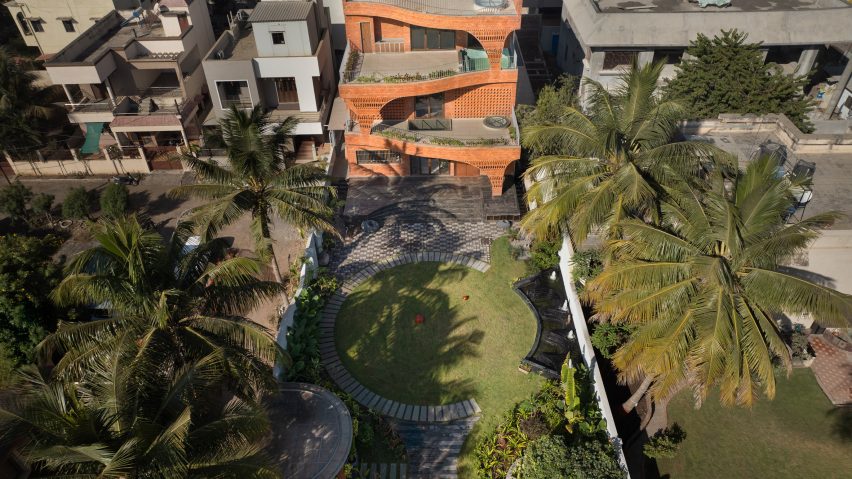 The Anthill by Kaushal Tatiya Architects
