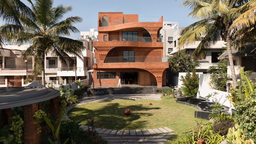 The Anthill by Kaushal Tatiya Architects