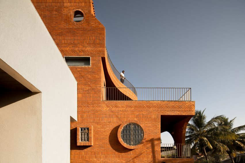 The Anthill by Kaushal Tatiya Architects