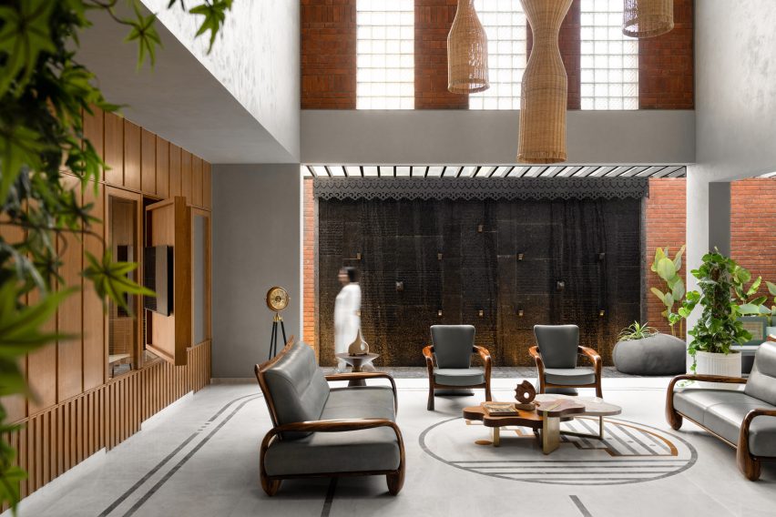 The Anthill by Kaushal Tatiya Architects