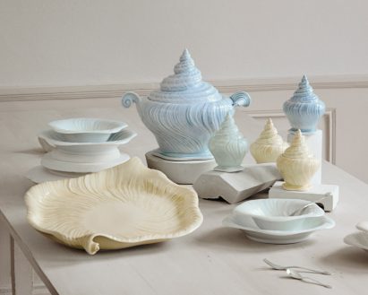 Triton crockery