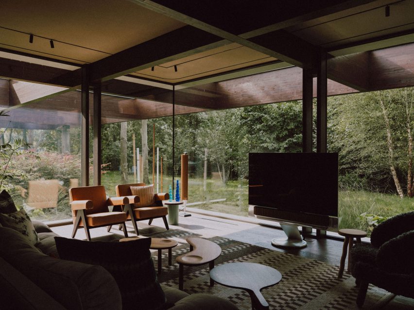 Forest Villa MB by Tom Kneepkens