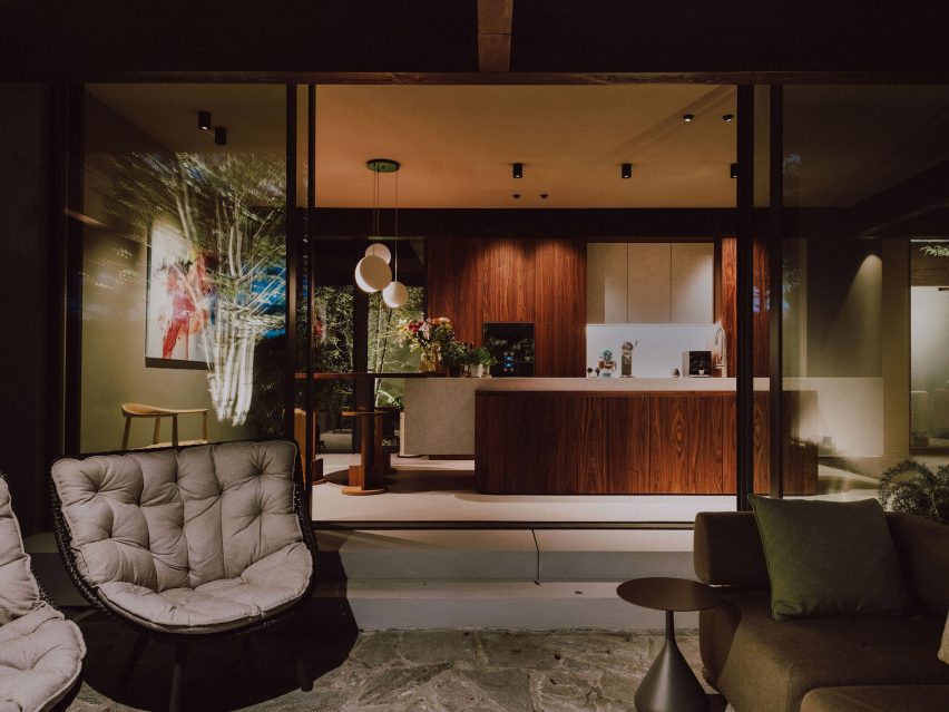 Forest Villa MB by Tom Kneepkens