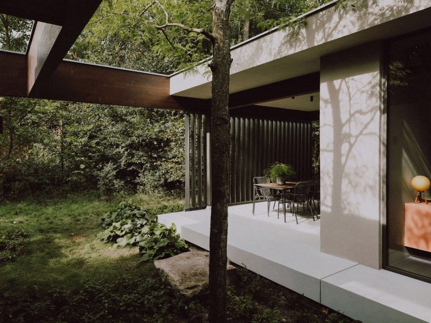 Forest Villa MB by Tom Kneepkens