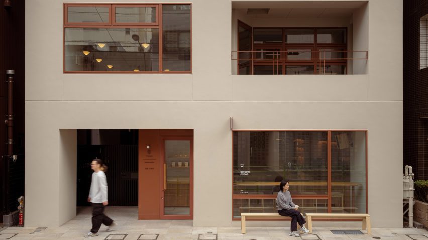 Ginza hotel with ground-floor coffee shop